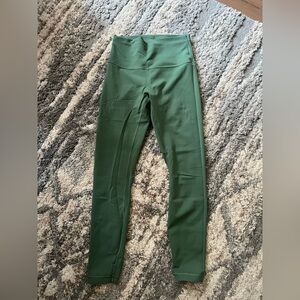 Green Lululemon leggings